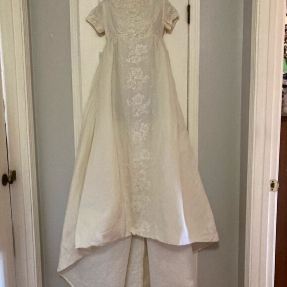 MISS BETSY Wedding Dress Vintage #1149,Made in USA,Size 3,Ivory, beaded - Picture 5 of 15
